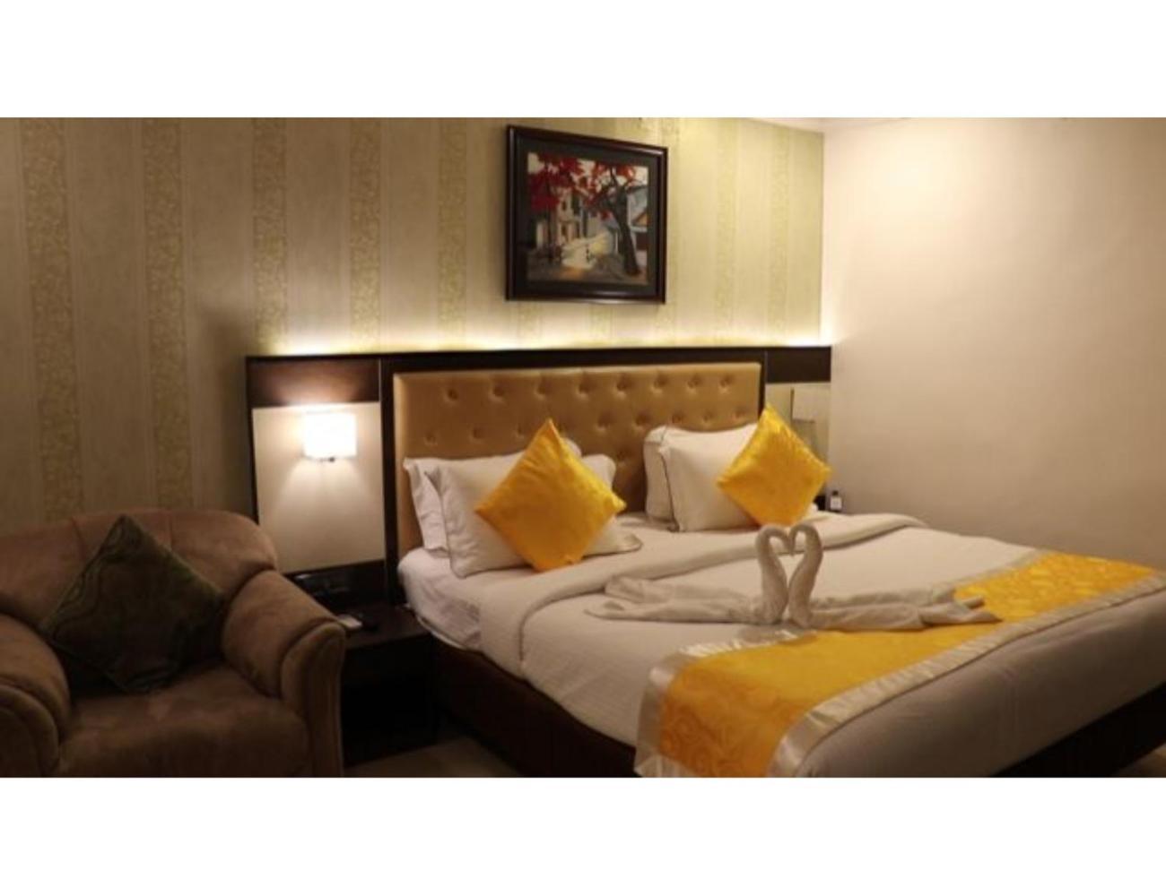 The Grand Krishna Luxury Hotel, Chikmagalur Exterior photo