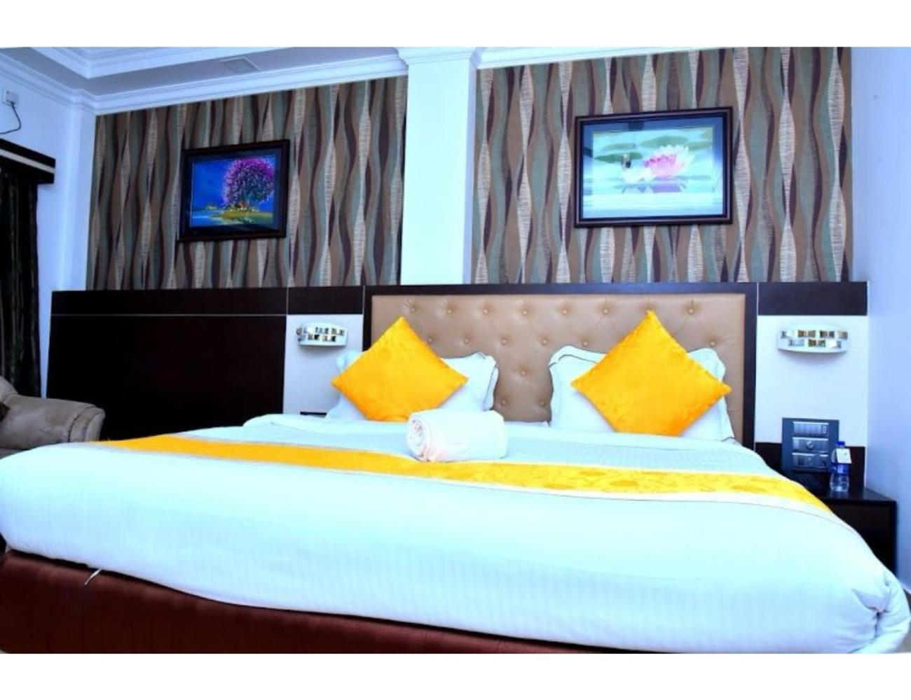 The Grand Krishna Luxury Hotel, Chikmagalur Exterior photo
